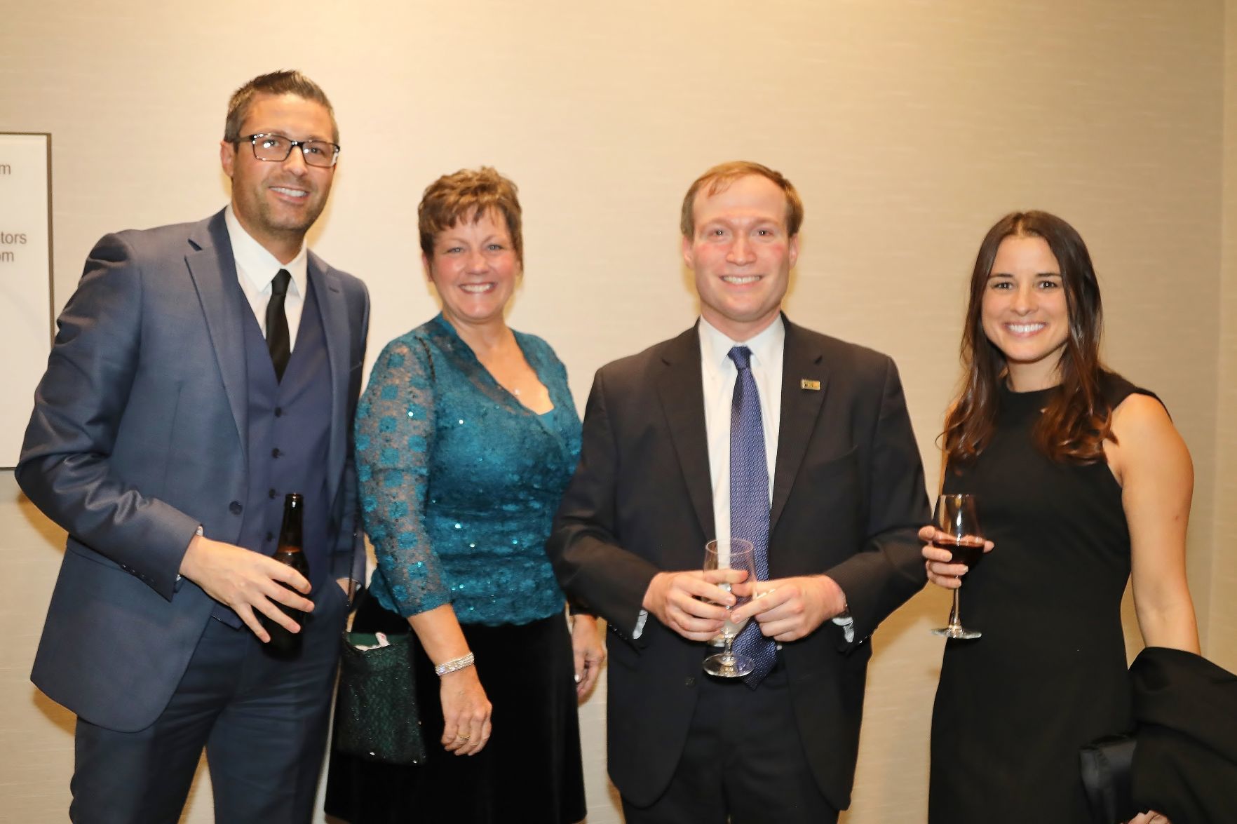 Dr. Michael Quinn, Cindy Woollard, Honoree Michael Neidorff, Shannon Laine